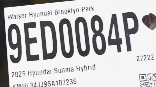 2025 Hyundai SONATA Hybrid SEL