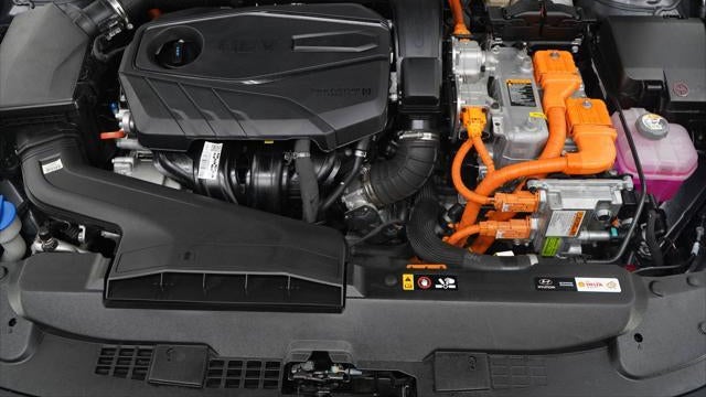 2025 Hyundai SONATA Hybrid SEL