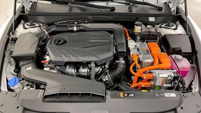 2026 Hyundai SONATA Hybrid SEL