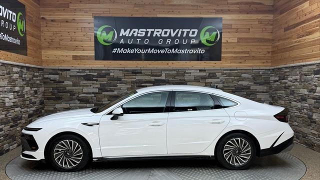 2025 Hyundai SONATA Hybrid SEL