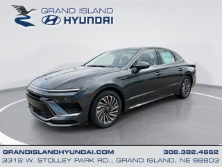 2025 Hyundai SONATA Hybrid with Portofino Gray Exterior