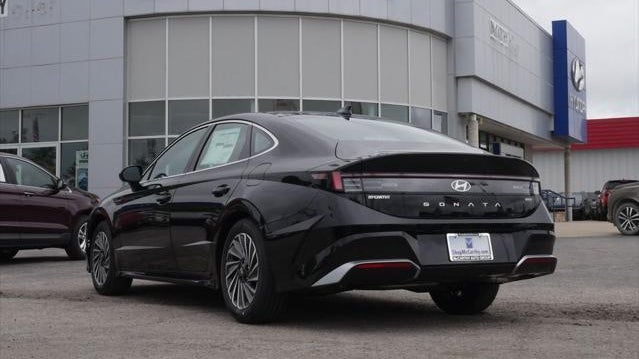 2026 Hyundai SONATA Hybrid SEL