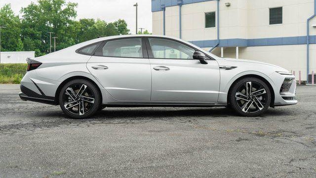 2025 Hyundai SONATA N Line