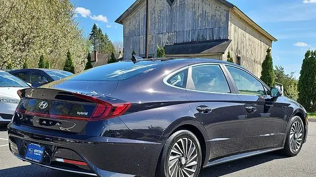 2023 Hyundai SONATA Hybrid Limited