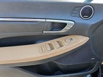 2023 SONATA Hybrid Thumbnail 11