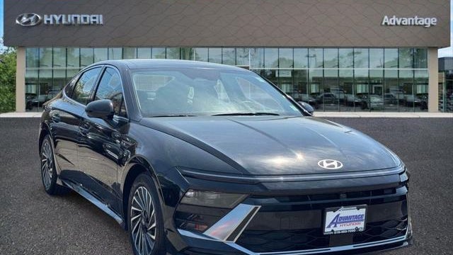 Preowned 2025 Hyundai SONATA Hybrid Limited for Sale