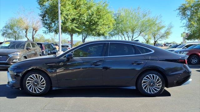 2025 Hyundai SONATA Hybrid Limited