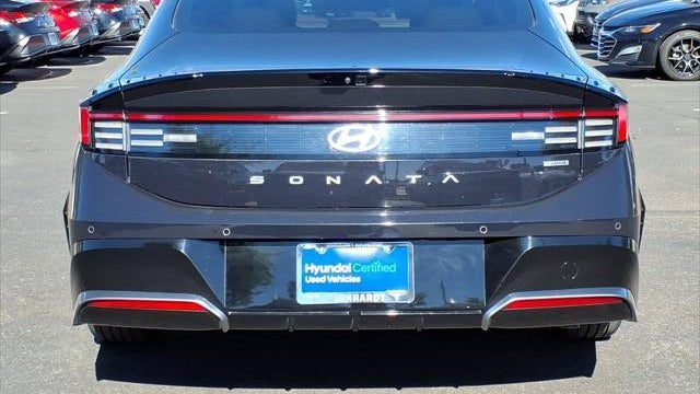 2025 Hyundai SONATA Hybrid Limited