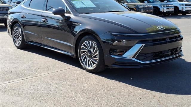 2025 Hyundai SONATA Hybrid Limited
