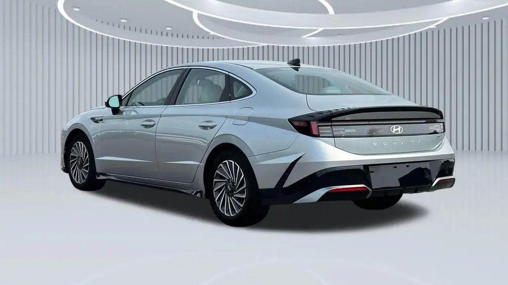 2025 Hyundai SONATA Hybrid Limited