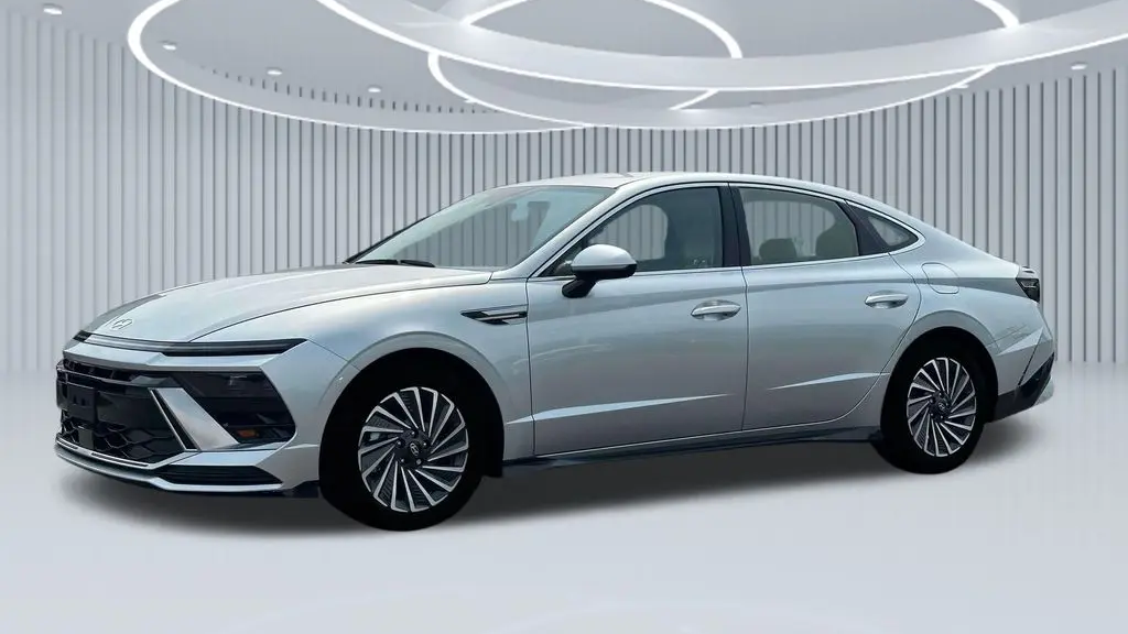 2025 Hyundai SONATA Hybrid Limited