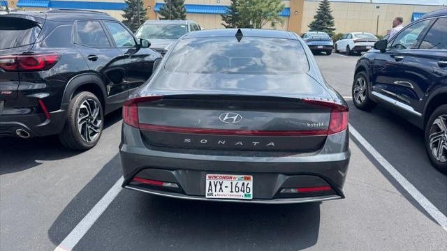 2023 Hyundai SONATA Hybrid Limited