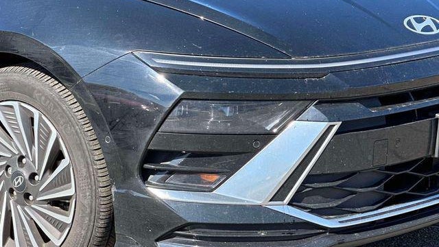 2024 Hyundai SONATA Hybrid Limited