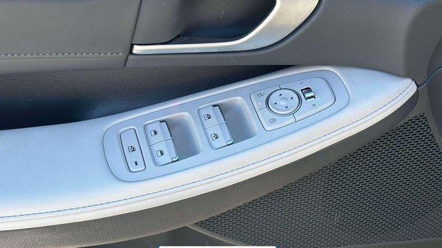 2024 Hyundai SONATA Hybrid Limited