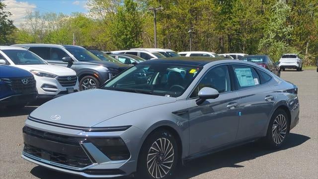 2026 Hyundai SONATA Hybrid Limited