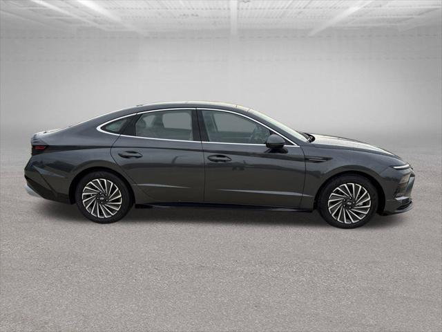 2026 Hyundai Sonata - $34,990