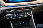 2022 SONATA Hybrid Thumbnail 11