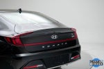 2022 SONATA Hybrid Thumbnail 17