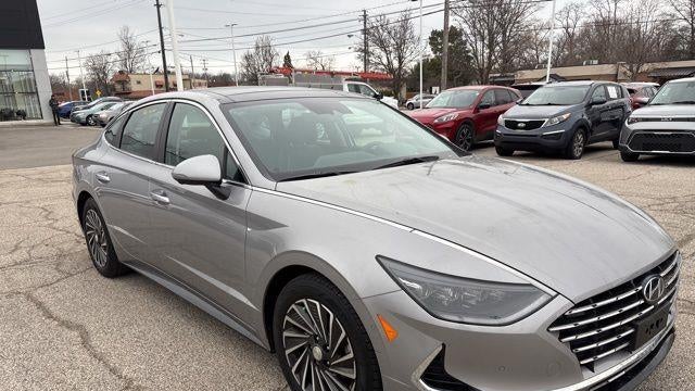2023 Hyundai SONATA Hybrid Limited