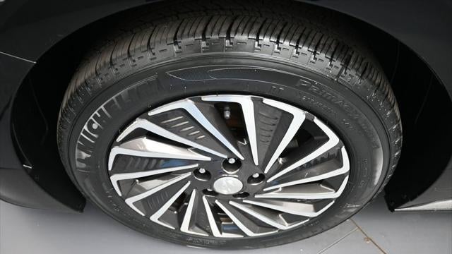 2023 Hyundai SONATA Hybrid Limited