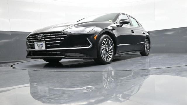 2023 Hyundai SONATA Hybrid Limited