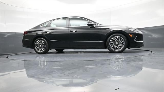 2023 Hyundai SONATA Hybrid Limited