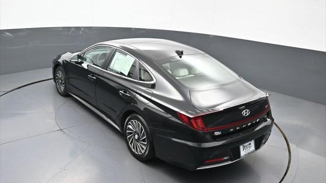 2023 Hyundai SONATA Hybrid Limited