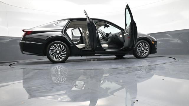 2023 Hyundai SONATA Hybrid Limited