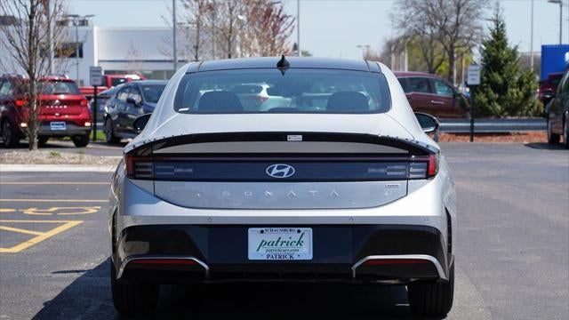 2025 Hyundai SONATA Hybrid Limited