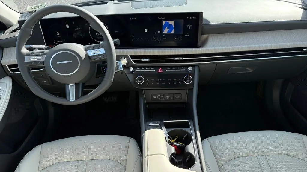 2025 Hyundai SONATA Hybrid Limited