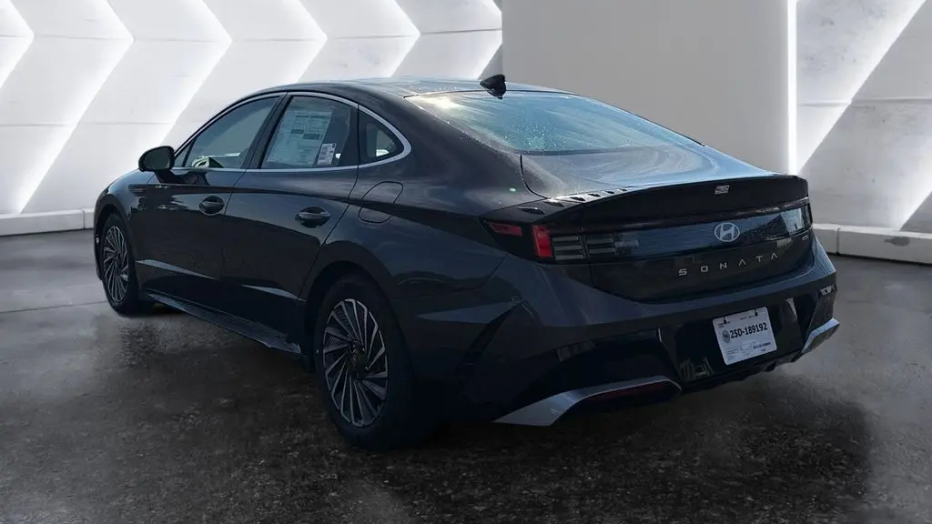 2025 Hyundai SONATA Hybrid Limited