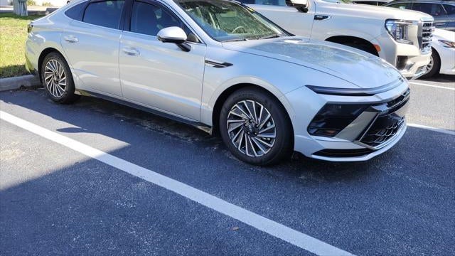 Preowned 2025 Hyundai SONATA Hybrid Limited for Sale