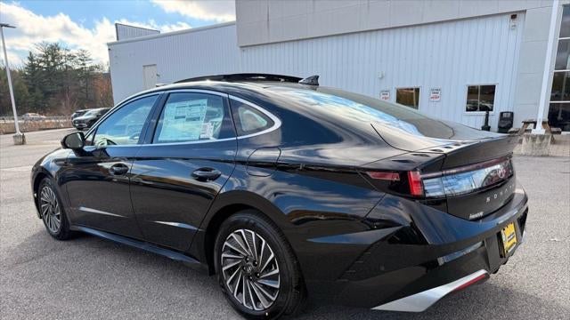 2026 Hyundai SONATA Hybrid Limited