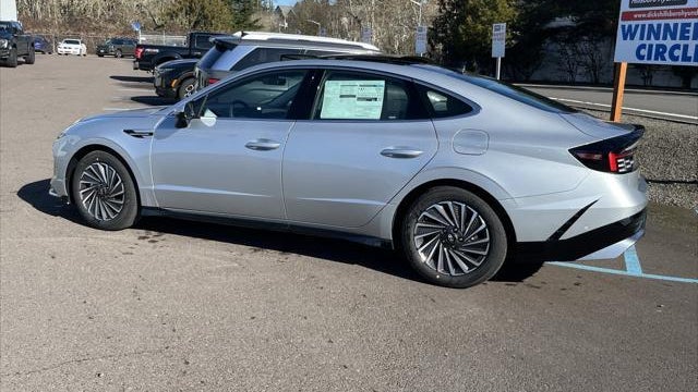 2026 Hyundai SONATA Hybrid Limited