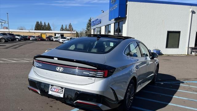 2026 Hyundai SONATA Hybrid Limited