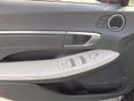 2022 SONATA Hybrid Thumbnail 12