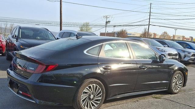 2022 Hyundai SONATA Hybrid Limited