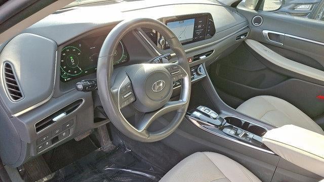 2022 Hyundai SONATA Hybrid Limited