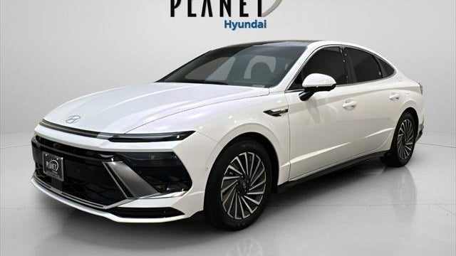 2025 Hyundai SONATA Hybrid Limited