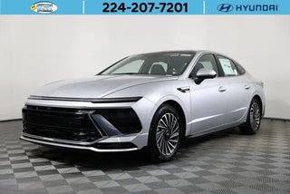 2025 Hyundai SONATA Hybrid with Aero Silver Exterior