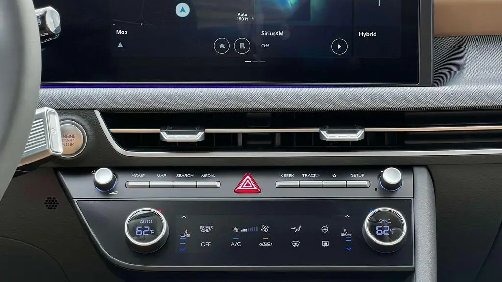 2025 Hyundai SONATA Hybrid Limited