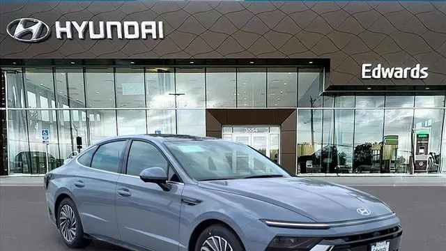 2025 Hyundai SONATA Hybrid Limited