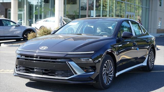 Preowned 2025 Hyundai SONATA Hybrid Limited for Sale