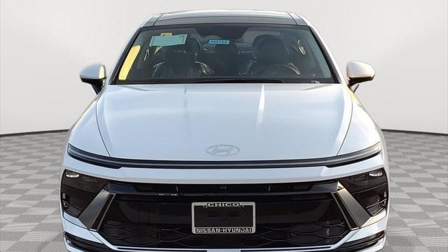 2026 Hyundai SONATA Hybrid Limited