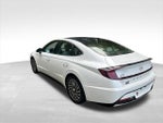 2021 SONATA Hybrid Thumbnail 3