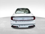 2021 SONATA Hybrid Thumbnail 4