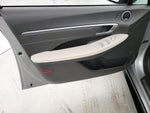 2023 SONATA Hybrid Thumbnail 12