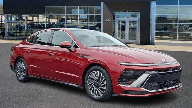 Preowned 2025 Hyundai SONATA Hybrid Limited for Sale