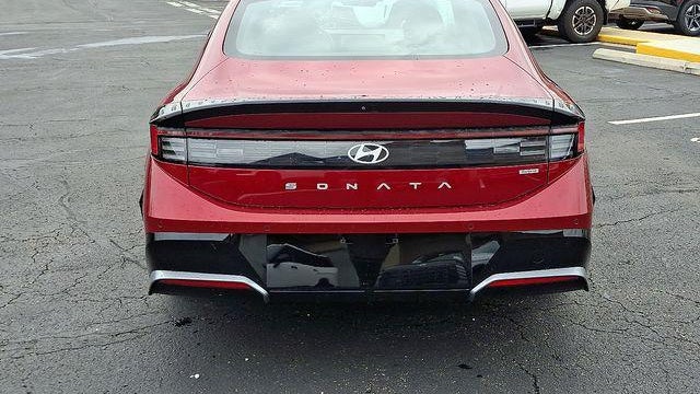 2025 Hyundai SONATA Hybrid Limited