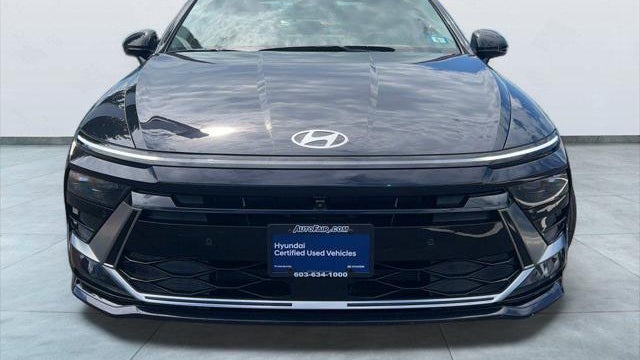2025 Hyundai SONATA Hybrid Limited